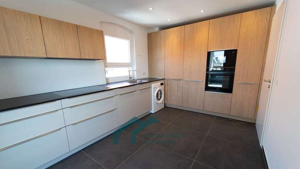 Wohnung zum Mieten in Stuttgart Bad Cannstatt 1.750 € 101 m² 5 zimmer