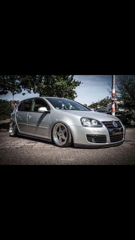 VW Golf 208.000 km 6.500 € schorndorf 73614