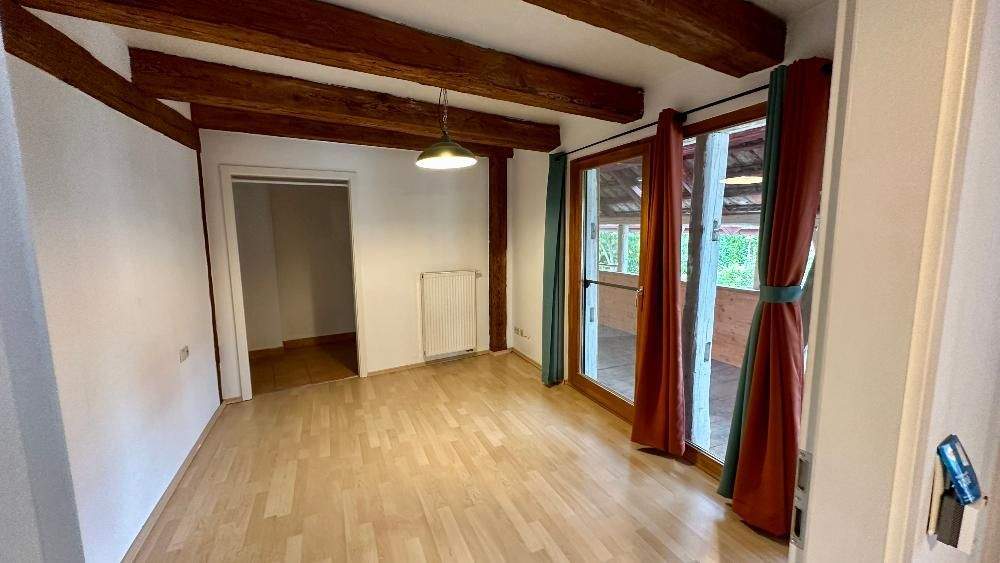 Mehrfamilienhaus, Wohnhaus Heimsheim - 7 Zimmer, 170 m&sup2;, 2.450&euro; | Angebot:24778099