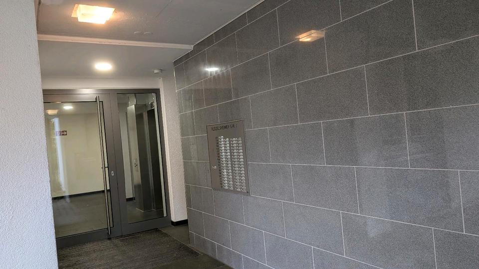 *PROVISIONSFREI* 2,5 Zi Wohnung als Kapitalanlage in LB 2 zimmer