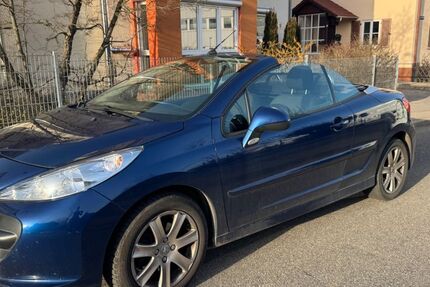 Peugeot 207 120.000 km 1.990 &euro; Holzgerlingen 71088