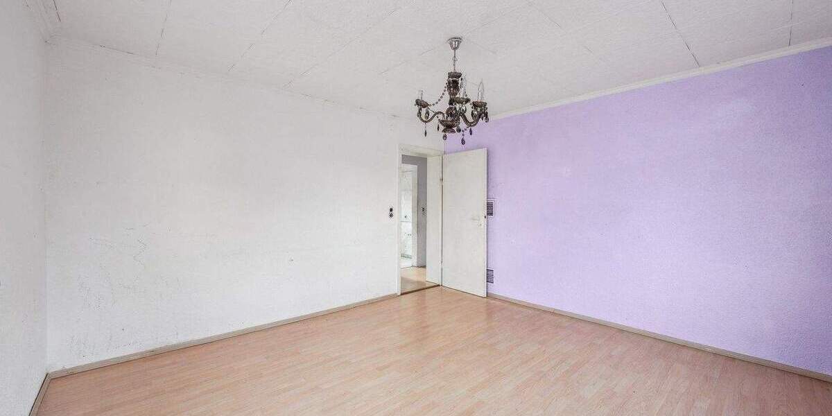 Etagenwohnung Stuttgart Stammheim - 3 Zimmer, 60 m&sup2;, 195.000&euro; | Angebot:25746190