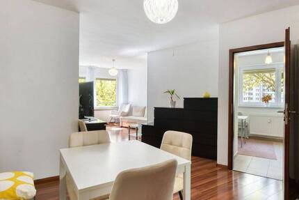 Wohnung Stuttgart Rot - 2 Zimmer, 59 m&sup2;, 900&euro; | Angebot:26275579