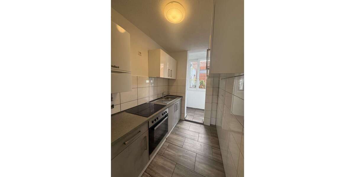 Etagenwohnung Stuttgart Luginsland - 3 Zimmer, 80 m&sup2;, 1.150&euro; | Angebot:26434601