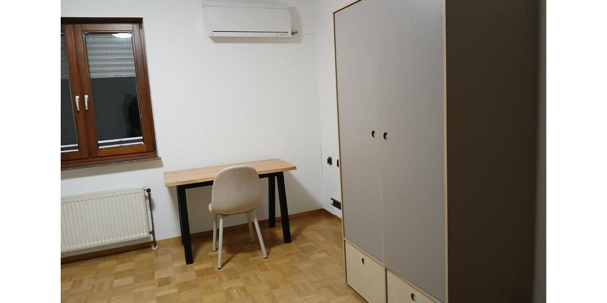 Etagenwohnung Winnenden - 1 Zimmer, 105 m&sup2;, 500&euro; | Angebot:25282583