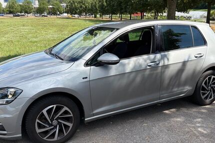 VW Golf 57.200 km 14.920 &euro; Esslingen am Neckar 73730