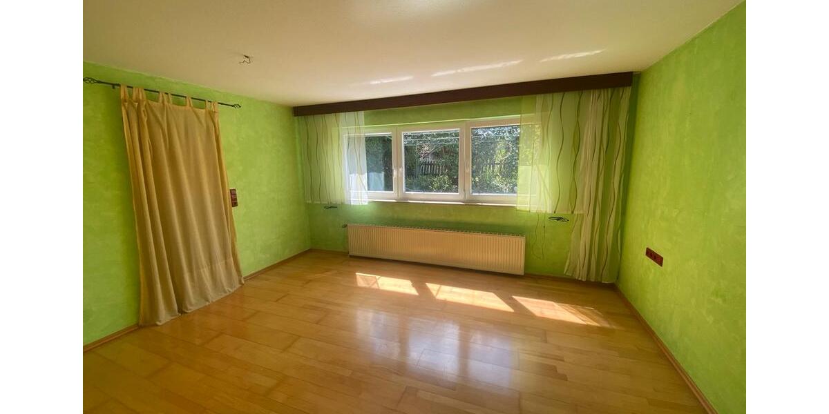 Etagenwohnung Weissach im Tal - 4.5 Zimmer, 140 m&sup2;, 419.000&euro; | Angebot:24728569