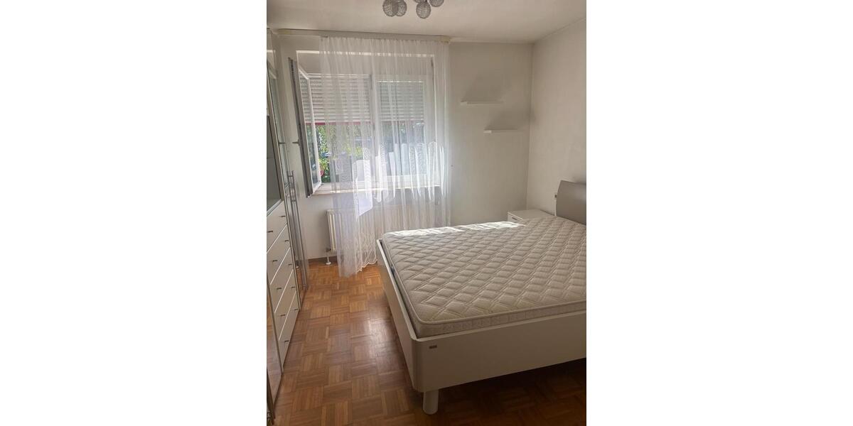Erdgeschoßwohnung Weinstadt - 3 Zimmer, 74 m&sup2;, 369.000&euro; | Angebot:27096391