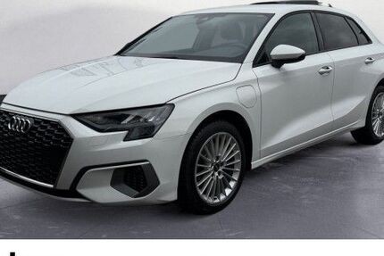 Audi A3 33.801 km 26.930 &euro; Tübingen 72072