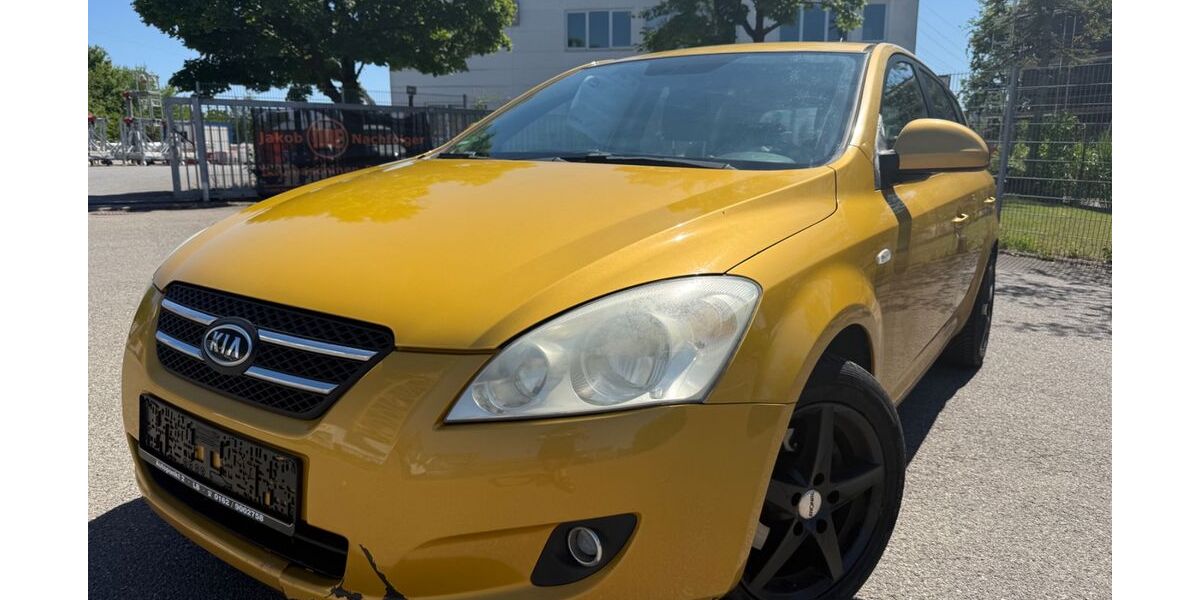 Kia ceed / Ceed 240.000 km 1.790 &euro; MÖGLINGEN 71696