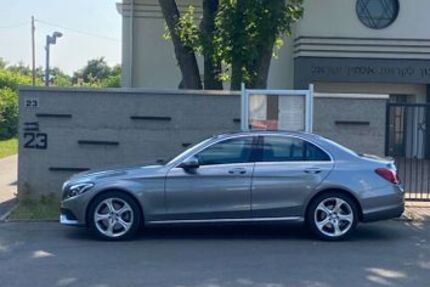 Mercedes-Benz C 300 69.500 km 27.600 &euro; Wolfschlugen 72649