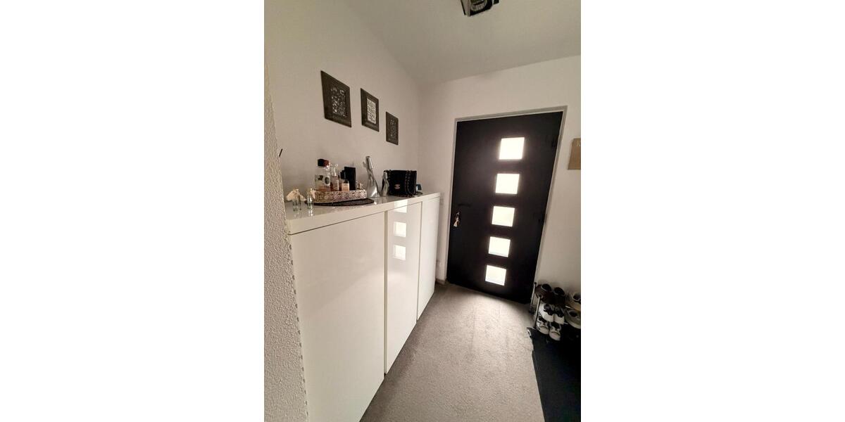 Reihenhaus Stuttgart Hedelfingen - 7 Zimmer, 125 m&sup2;, 750.000&euro; | Angebot:26187006