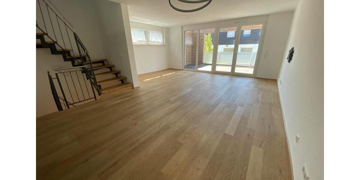 Gehobenes 4-Zi.-Reiheneckhaus mit EBK in Böblingen zur Vermietung 4 zimmer