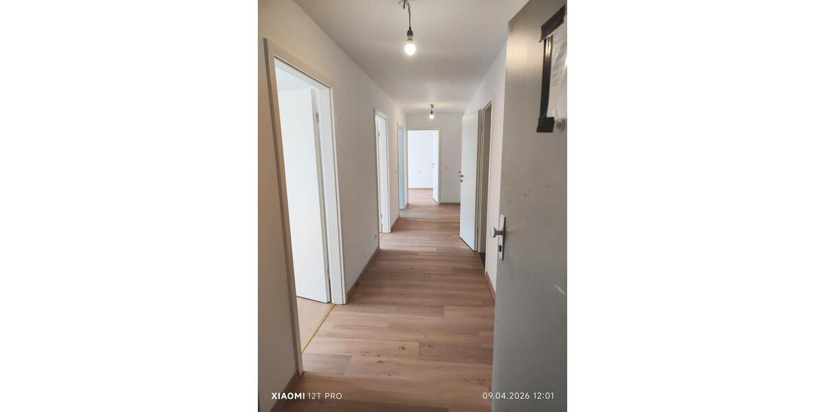 Erdgeschoßwohnung Stuttgart Bad Cannstatt - 4 Zimmer, 95 m&sup2;, 355.000&euro; | Angebot:26874798
