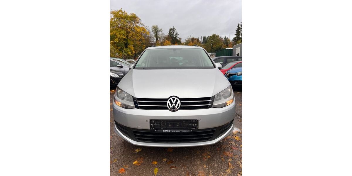 VW Sharan 164.777 km 8.499 € Stuttgart 70376
