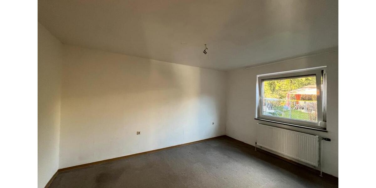 Mehrfamilienhaus, Wohnhaus Ludwigsburg Pflugfelden - 9 Zimmer, 208 m&sup2;, 675.000&euro; | Angebot:26940588