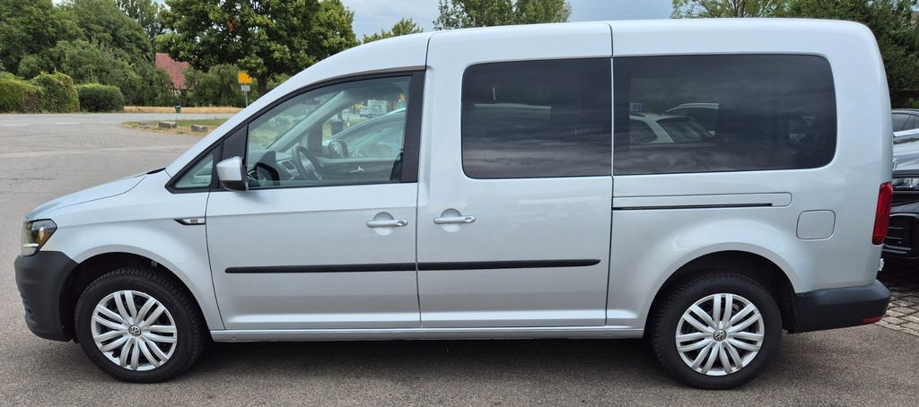 VW Caddy Maxi 32.526 km 23.800 &euro; Tübingen 72070