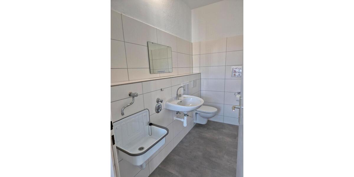 Gewerbeobjekt Nürtingen - 150&euro; | Angebot:25064422