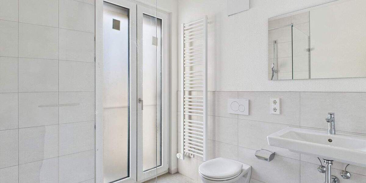 Etagenwohnung Sindelfingen Ost - 2 Zimmer, 60 m&sup2;, 1.200&euro; | Angebot:25732283