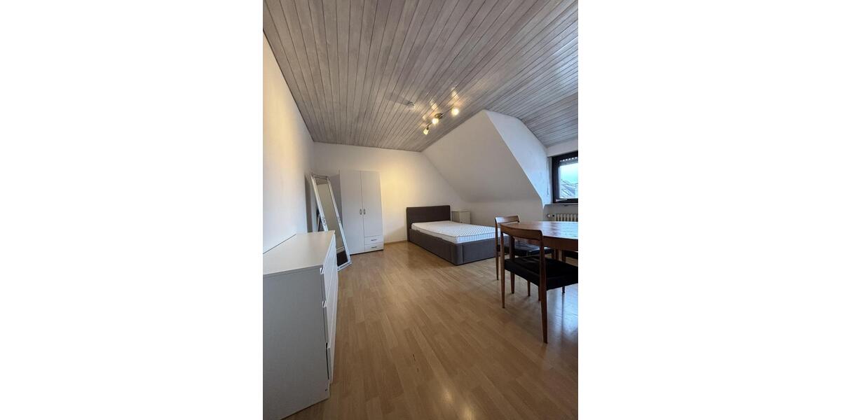Etagenwohnung Stuttgart Stuttgart-Ost - 1 Zimmer, 23 m&sup2;, 690&euro; | Angebot:26263047
