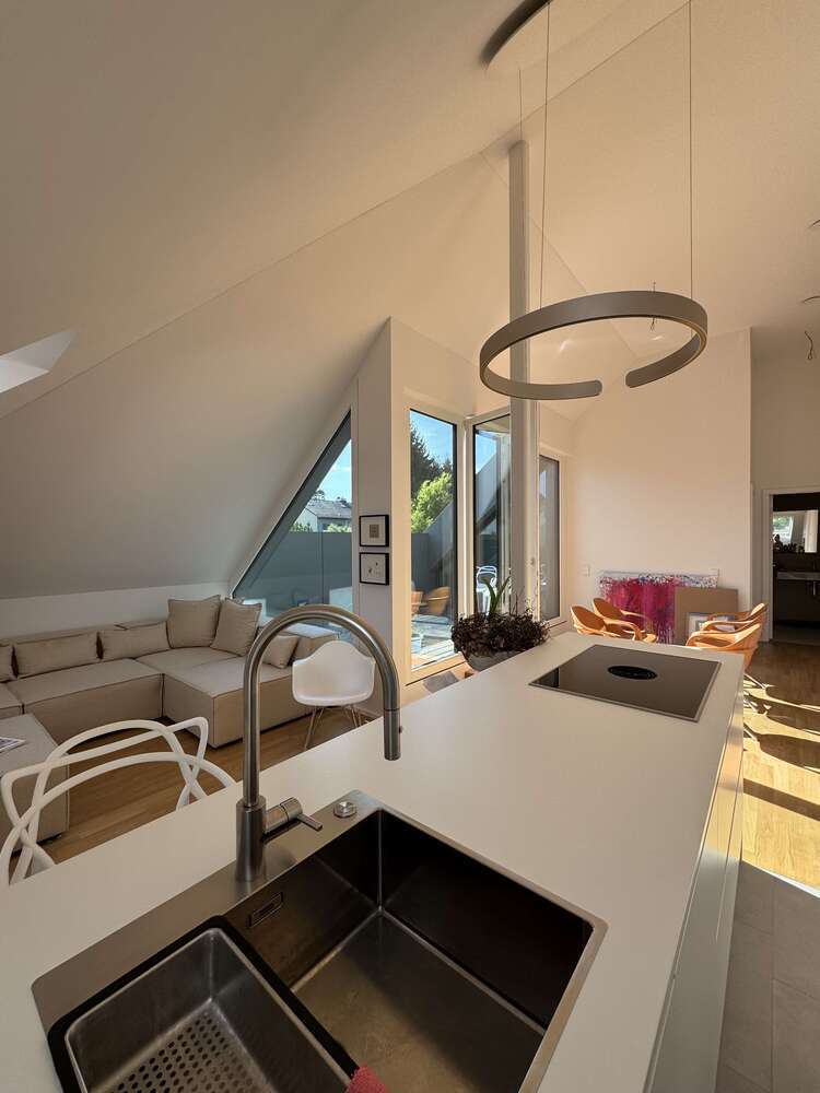 Wohnung zum Mieten in Stuttgart 1.590 € 94.63 m²