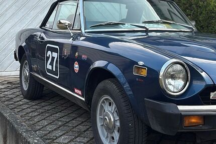 Fiat 124 Spider 77.500 km 9.900 &euro; Leonberg 71229