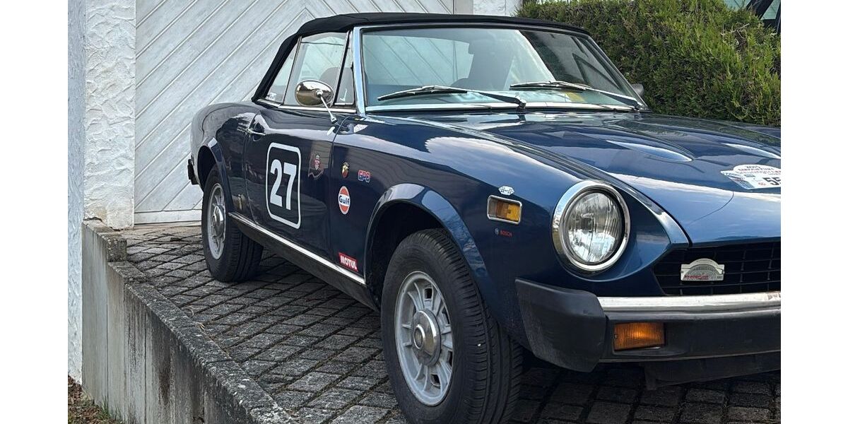 Fiat 124 Spider 77.500 km 9.900 &euro; Leonberg 71229