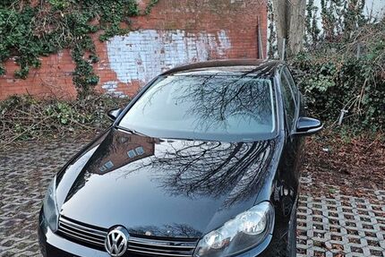 VW Golf 308.000 km 3.400 &euro; Stuttgart 70188