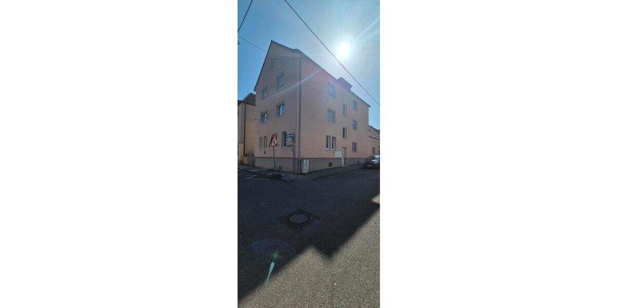 Dachgeschoßwohnung Stuttgart Zuffenhausen - 3 Zimmer, 70 m&sup2;, 199.000&euro; | Angebot:26740748