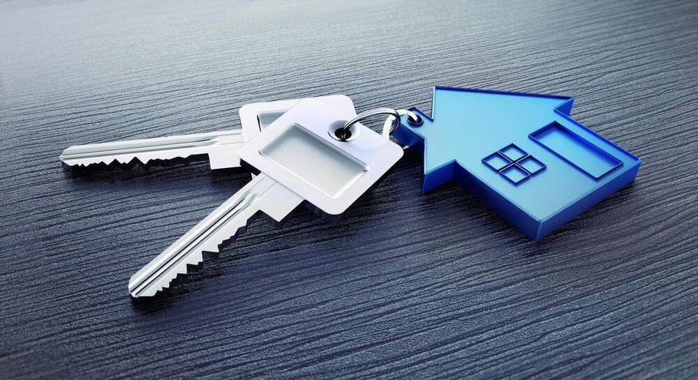 Schöne Wohnung direkt neben Bahn und Bus 3 zimmer