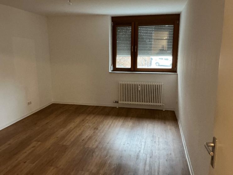 Etagenwohnung Esslingen am Neckar Oberesslingen - 4 Zimmer, 94 m&sup2;, 1.000&euro; | Angebot:24977359