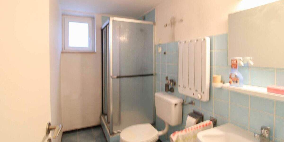 Gepflegtes und teilvermietetes MFH mit 4 Einheiten in Leinfelden-Echterdingen OT Musberg 1 zimmer