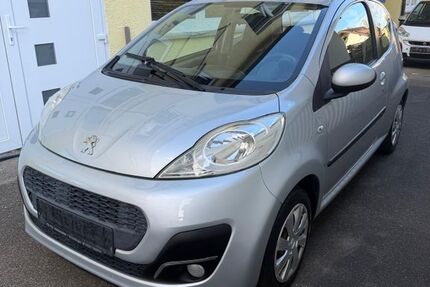 Peugeot 107 99.337 km 2.490 &euro; Sindelfingen 71065