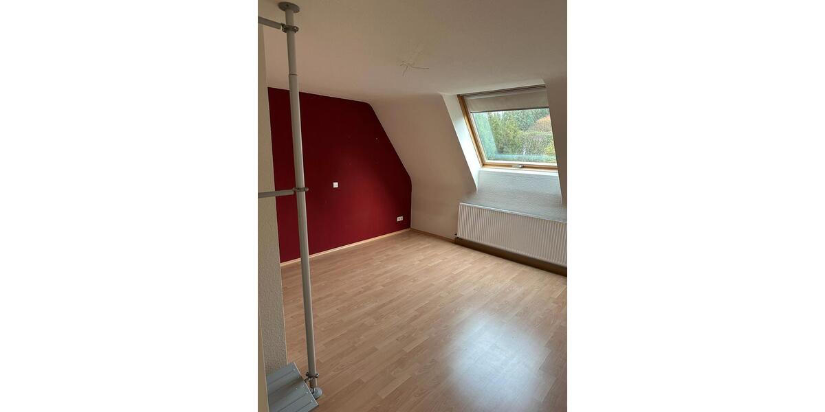 Dachgeschoßwohnung Stuttgart Hedelfingen - 2 Zimmer, 54 m&sup2;, 229.000&euro; | Angebot:26406489