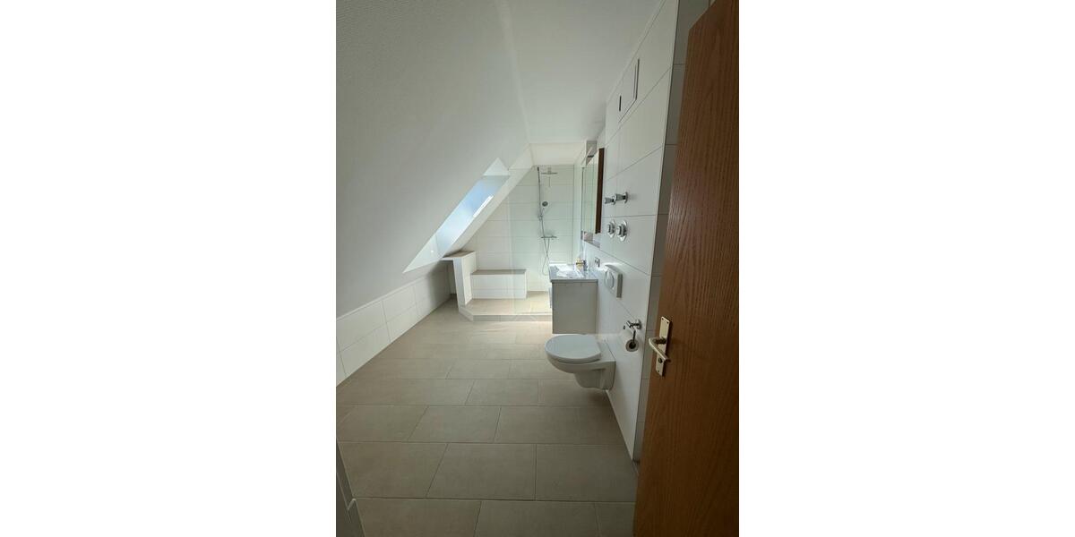 Maisonettenwohnung Ebersbach an der Fils - 3.5 Zimmer, 82 m&sup2;, 900&euro; | Angebot:24891162