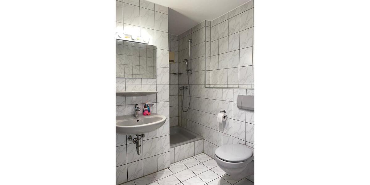 Etagenwohnung Steinheim an der Murr - 2.5 Zimmer, 70 m&sup2;, 890&euro; | Angebot:26020893