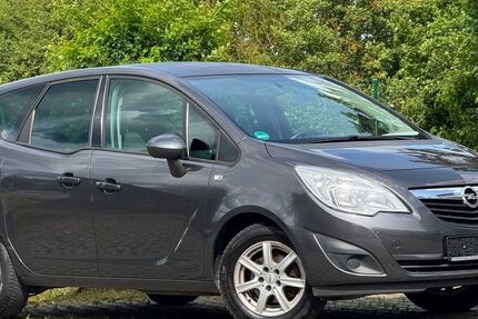 Opel Meriva 170.000 km 5.500 &euro; Murr 71711
