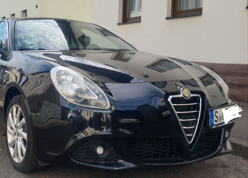 Alfa Romeo Giulietta 166.000 km 5.899 € Stuttgart 70435