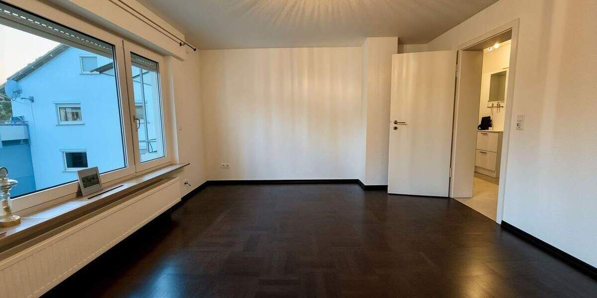 Doppelhaushälfte Schorndorf - 9 Zimmer, 170 m&sup2;, 790.000&euro; | Angebot:26795438