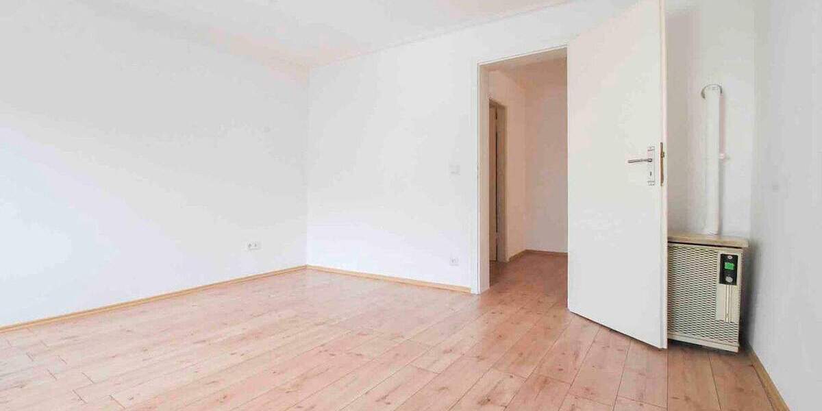 Mehrfamilienhaus, Wohnhaus Stuttgart Möhringen - 7 Zimmer, 170 m&sup2;, 980.000&euro; | Angebot:25141714