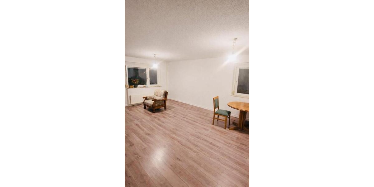 Etagenwohnung Oberboihingen - 3 Zimmer, 80 m&sup2;, 260.000&euro; | Angebot:26740745