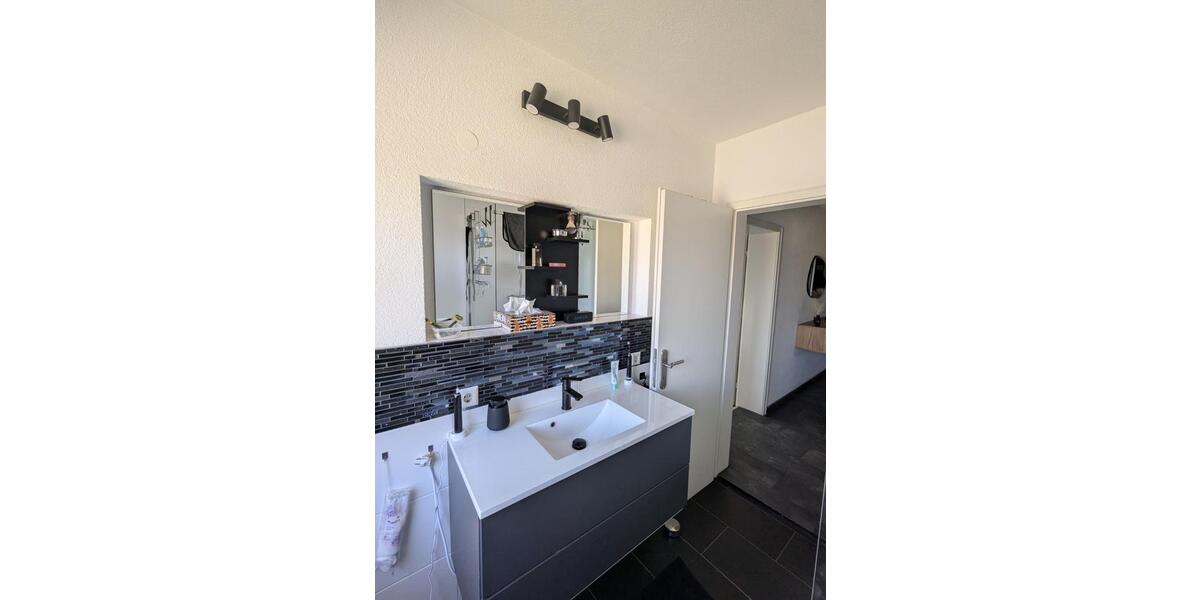 Etagenwohnung Ebersbach an der Fils - 4.5 Zimmer, 103 m&sup2;, 395.000&euro; | Angebot:26487420