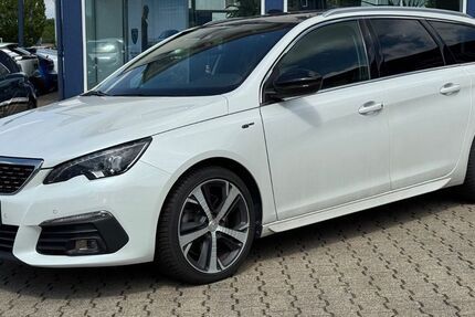 Peugeot 308 83.500 km 15.990 &euro; Nürtingen 72622