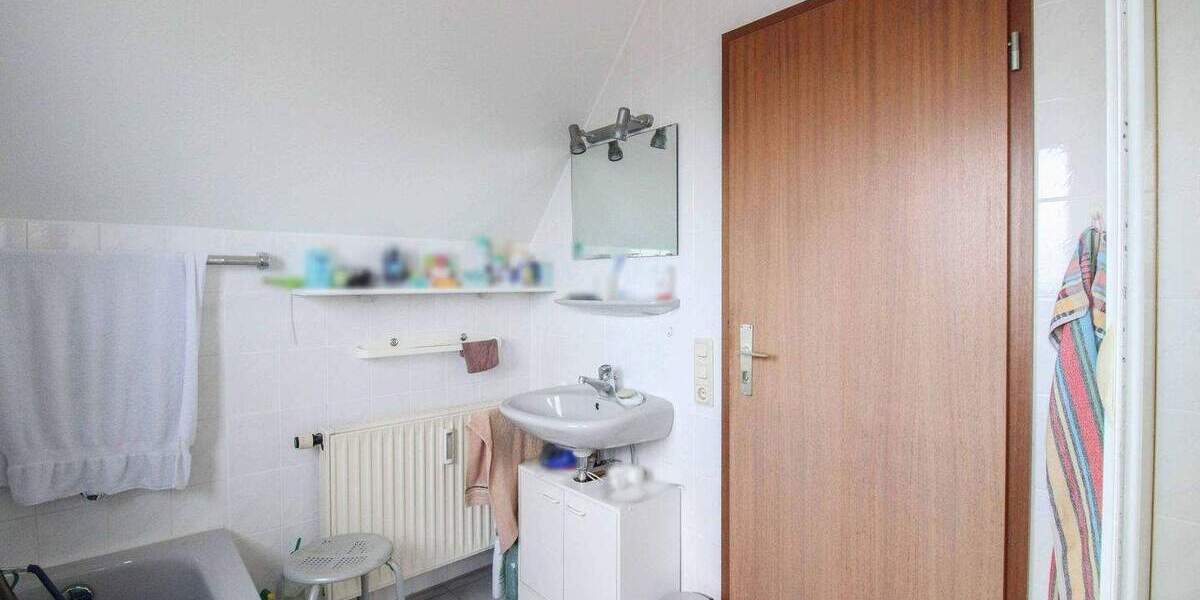 Attraktive 3-Zimmer-Maisonette mit TG-Stellplatz und 2 Loggien in gefragter Lage von Schwieberdingen 3 zimmer