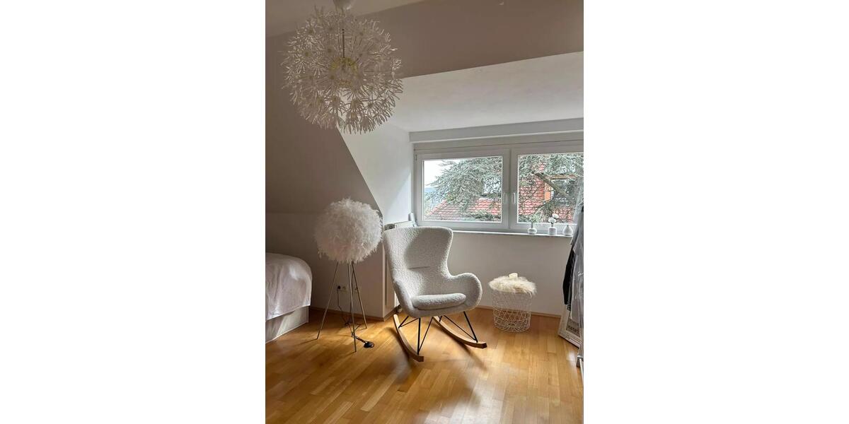 Dachgeschoßwohnung Stuttgart Stuttgart-West - 3 Zimmer, 94 m&sup2;, 1.400&euro; | Angebot:26408603
