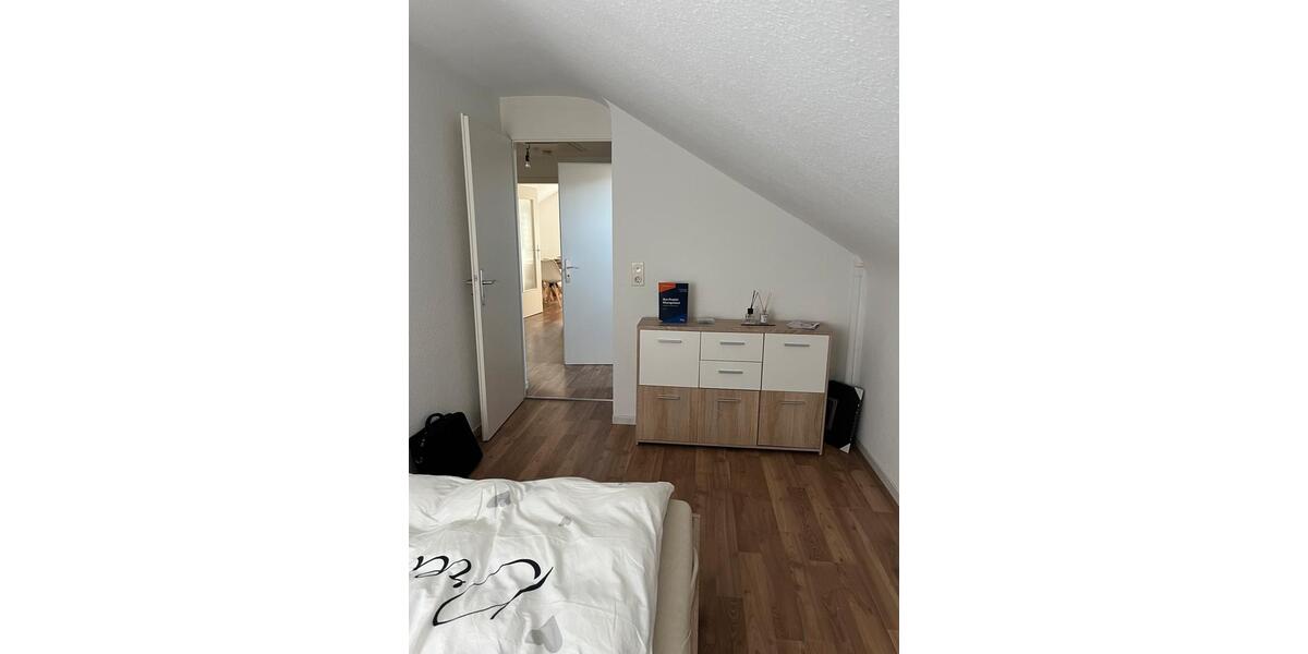 Dachgeschoßwohnung Waiblingen Bittenfeld - 2 Zimmer, 31 m&sup2;, 670&euro; | Angebot:25451993