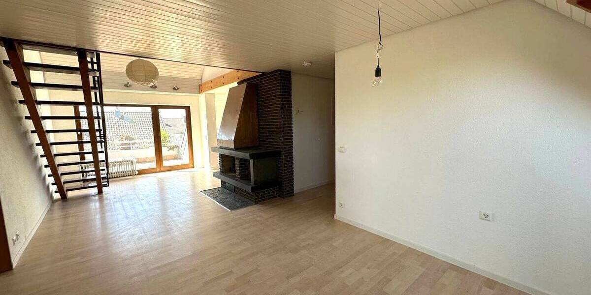 Etagenwohnung Filderstadt Bernhausen - 4 Zimmer, 120 m&sup2;, 1.390&euro; | Angebot:26418877