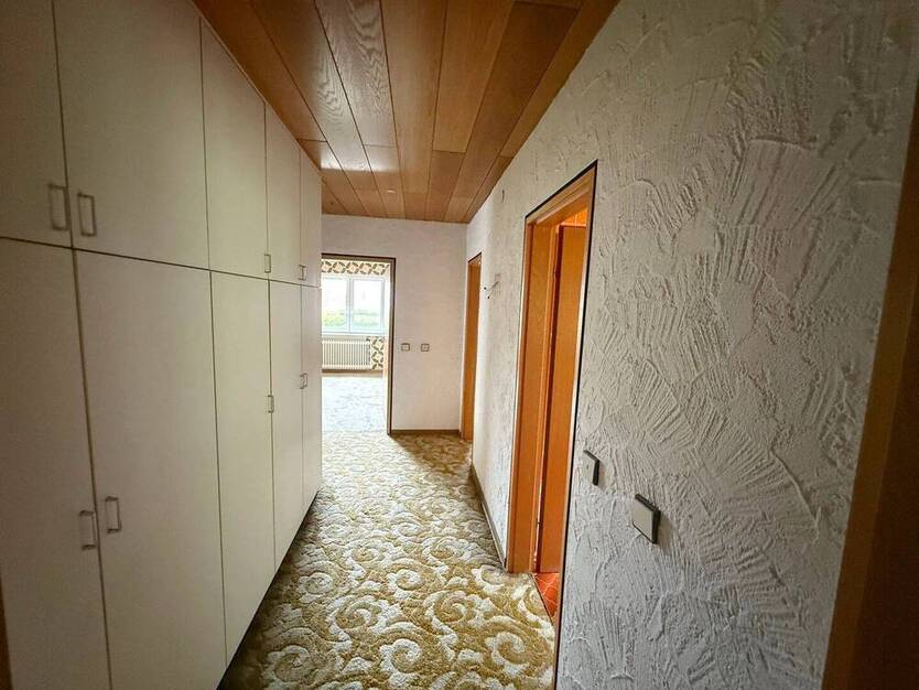 Außergewöhnliches Einfamilienhaus mit EinliegerWohnung in Remshalden zu verkaufen!