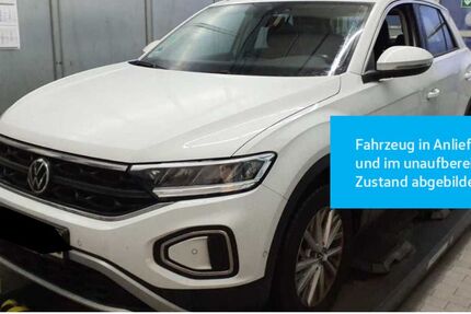 VW T-Roc 82.569 km 22.730 &euro; Stuttgart-Wangen 70188