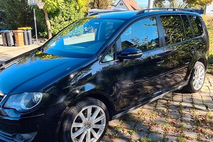 VW Touran 196.000 km 3.995 € Filderstadt 70794